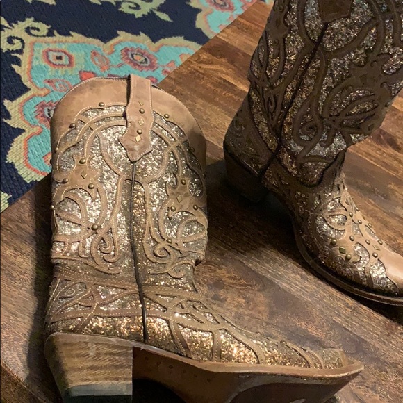 Corral Shoes - Corral cowboy boots size 9